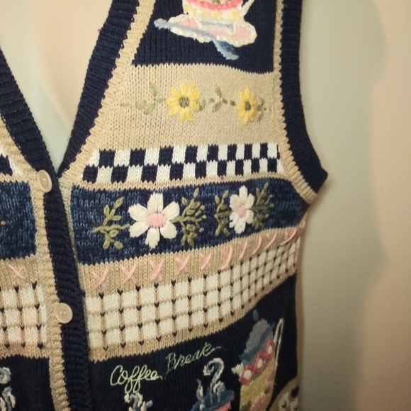 Vintage 80's Napa Valley   Embroidered Coffee Themed Button Front Sweater - Picture 6 of 14